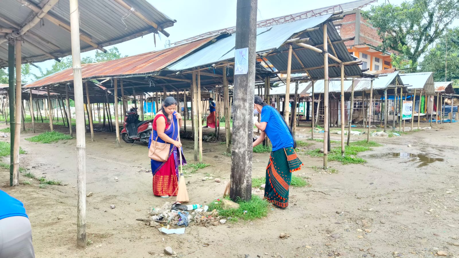 Cleaning Drive at Silapathar Weekly Market - Photo 1